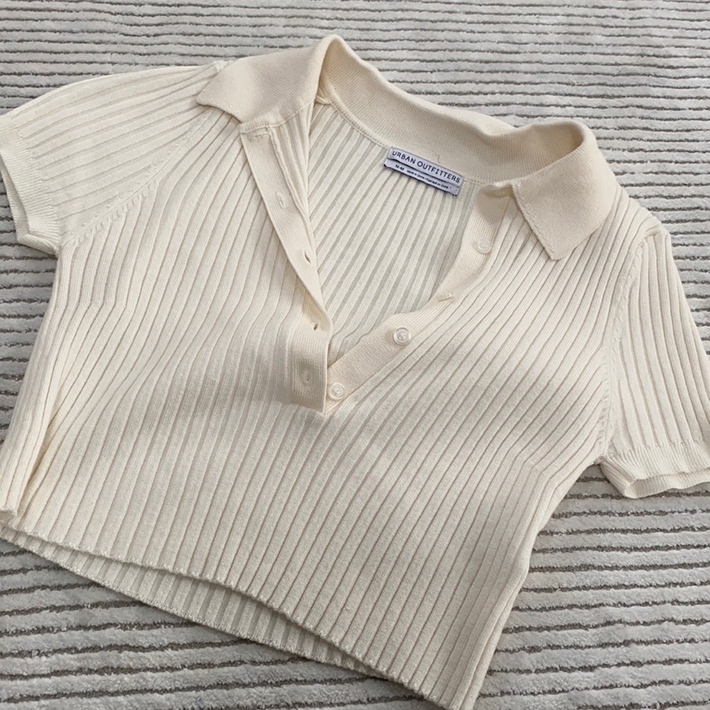 urban outfitters polo crop top